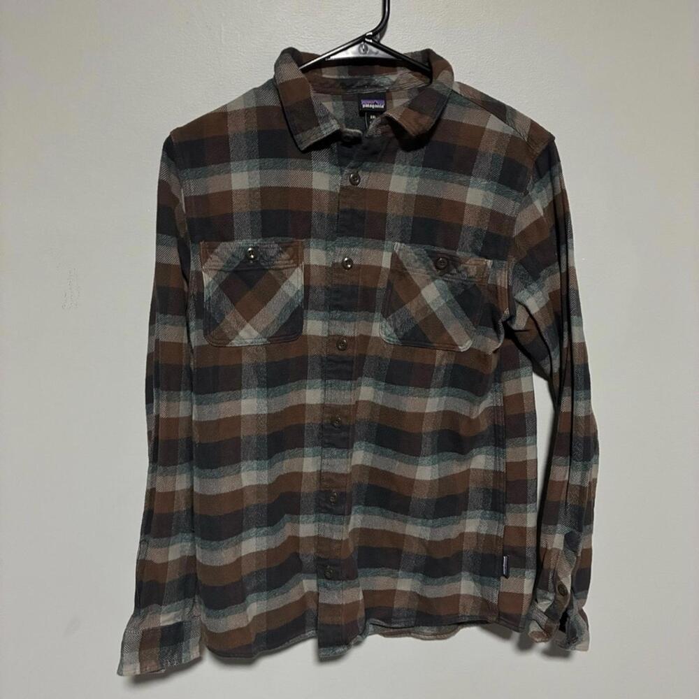 Patagonia boys size XXL Plaid Flannel Shirt - Brown and Gray